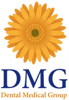 Логотип компании Дентал Медикал Групп